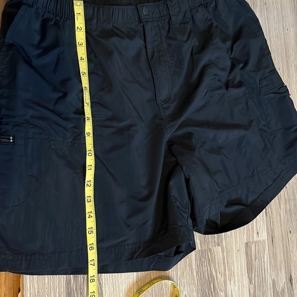 COLUMBIA swim trunks - Picture 5 of 9